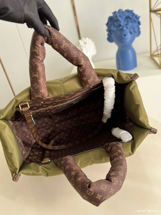 Cheap LOUIS VUITTON GM ONTHEGO 0727